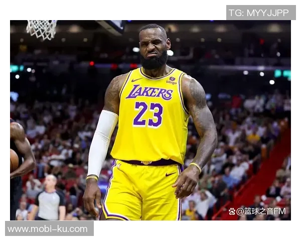 詹姆斯首次缺席训练营和季前赛暑期训练受阻影响备战状态